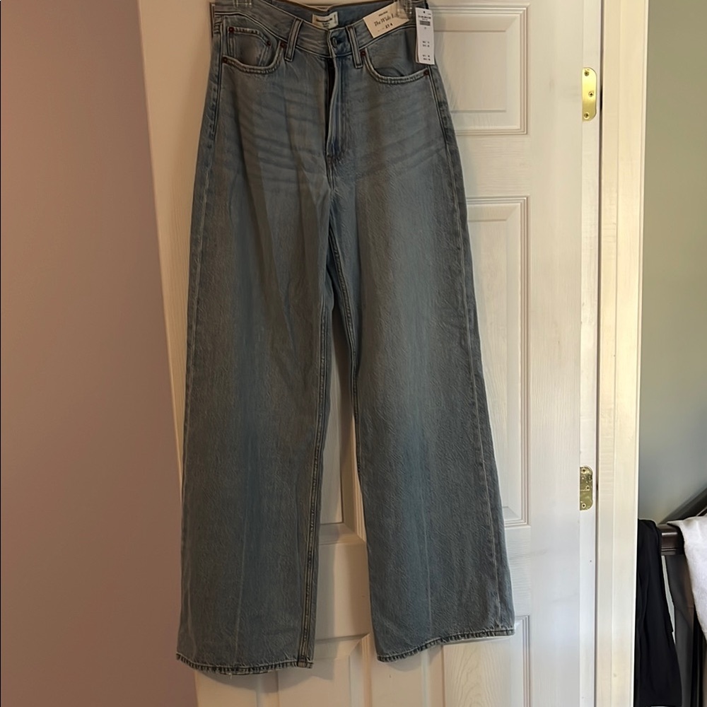 Women's Blue Jeans